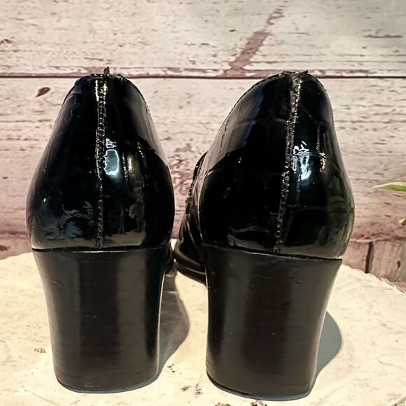 Bandolino Black Patent Leather Square Toe Crocodile Loafer -Slip-ons Size 6.5M - Picture 6 of 9